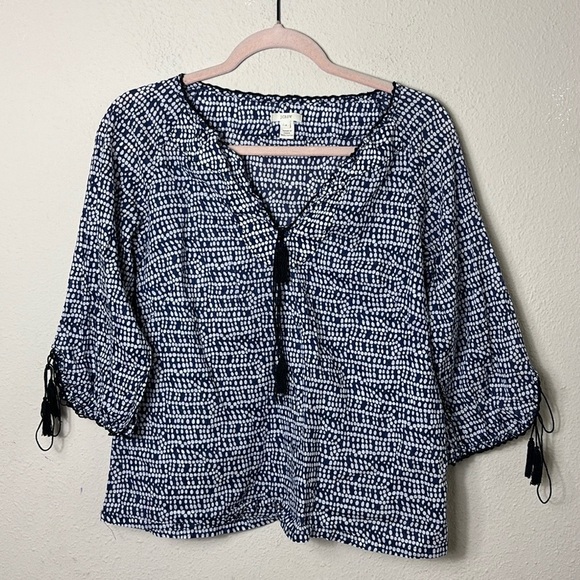 J. Crew Peasant Boho Style Tassel Details Vneck Top Blouse Blue White size 8 - Picture 9 of 9